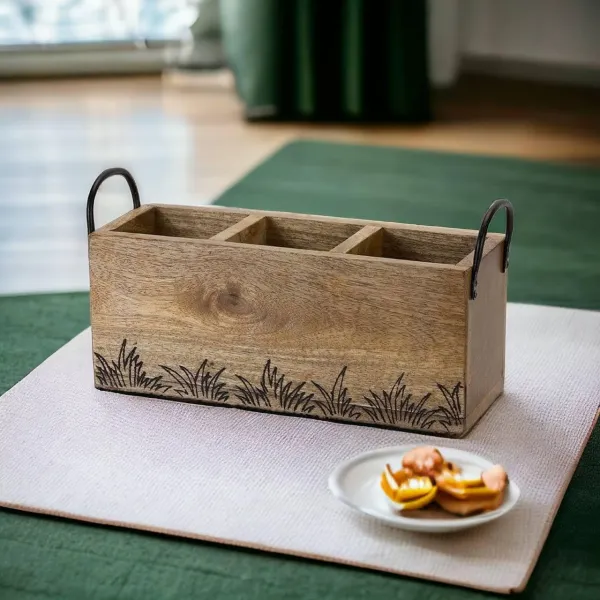 Cutlery holder