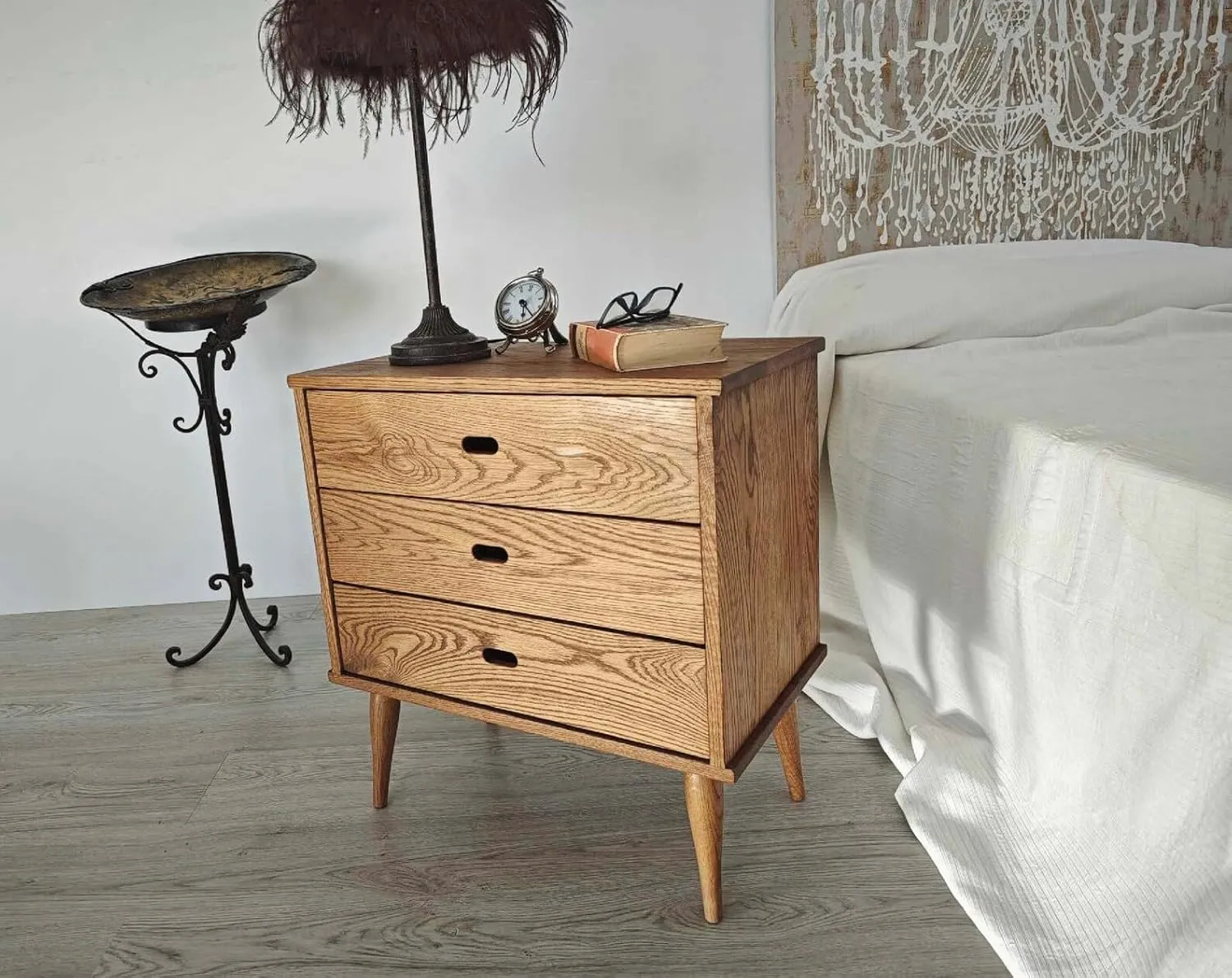 Bedside Table with 3 Drawers Solid Wood Nightstand End Table Cabinet for Bedroom Storage Natural Wood Furniture Organizer for Home Durable Space Saving Design for Daily Use and Easy Access Storage