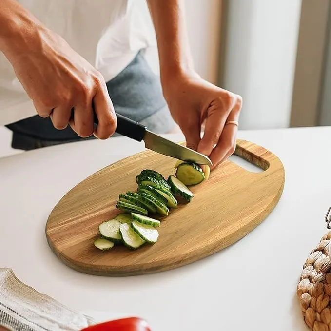 The wooden tone Sheesham Wooden Chopping Board Rectangle Cutting Board for Kitchen