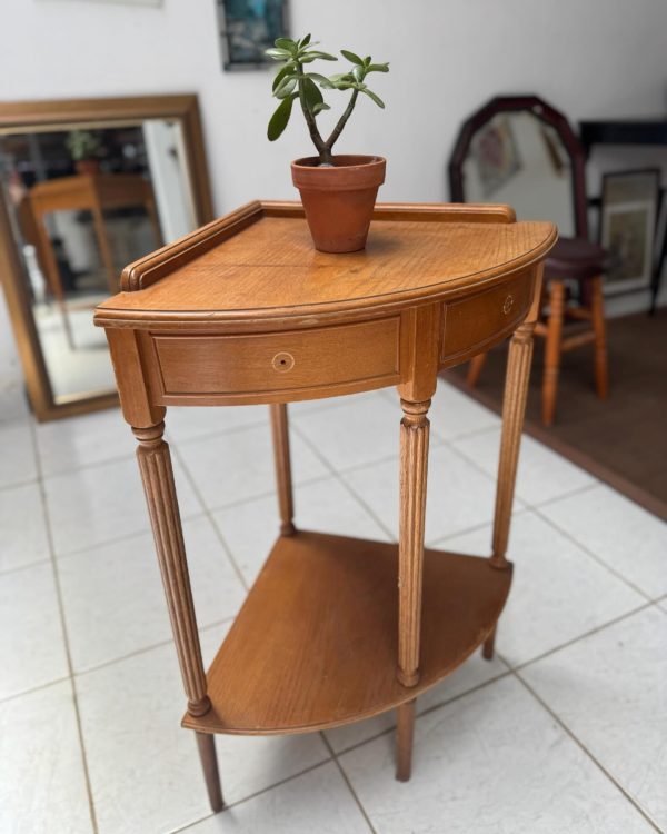 Farmhouse Wooden Corner Entryway Table with Shelves | Brown Finish | Compact Design | Easy Assembly | Hallway/Bedroom/Office Use | Antique Look | Decorative Accent Furniture